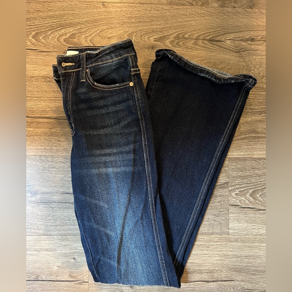 New! KanCan Women's Jeans